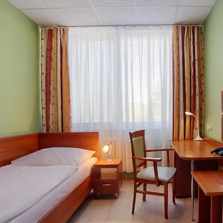 Hotel Ensana 3*
